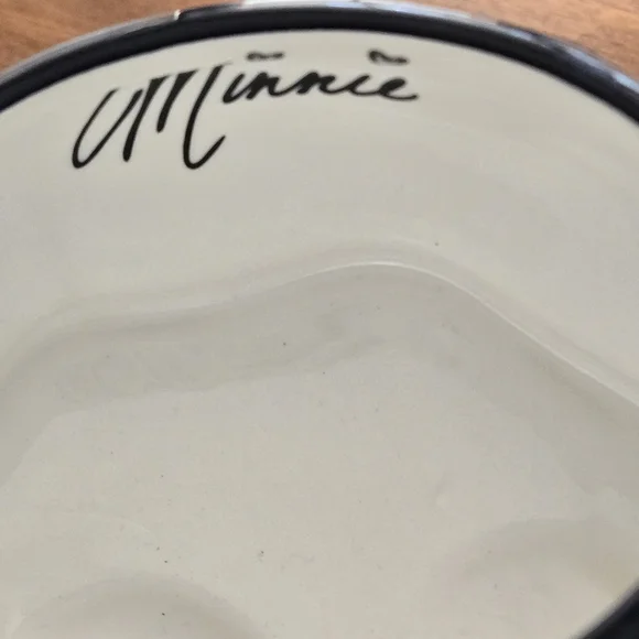 DISNEY PARKS Mickey and Minnie Mouse HALF BODY MUGS Authentic Original Set (2) - Picture 10 of 15